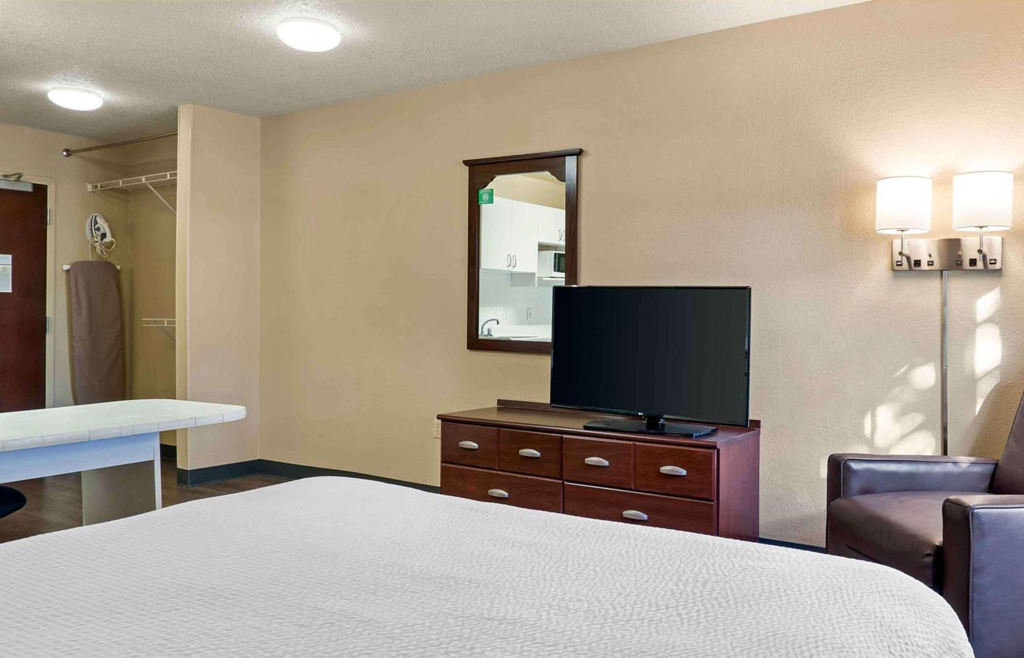 Extended Stay America Select Suites - Detroit - Novi - Haggerty Road Northville Eksteriør billede